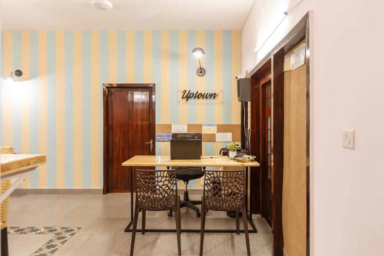 Locul Uptown - Near Bangalore Palace Grounds 외부 사진