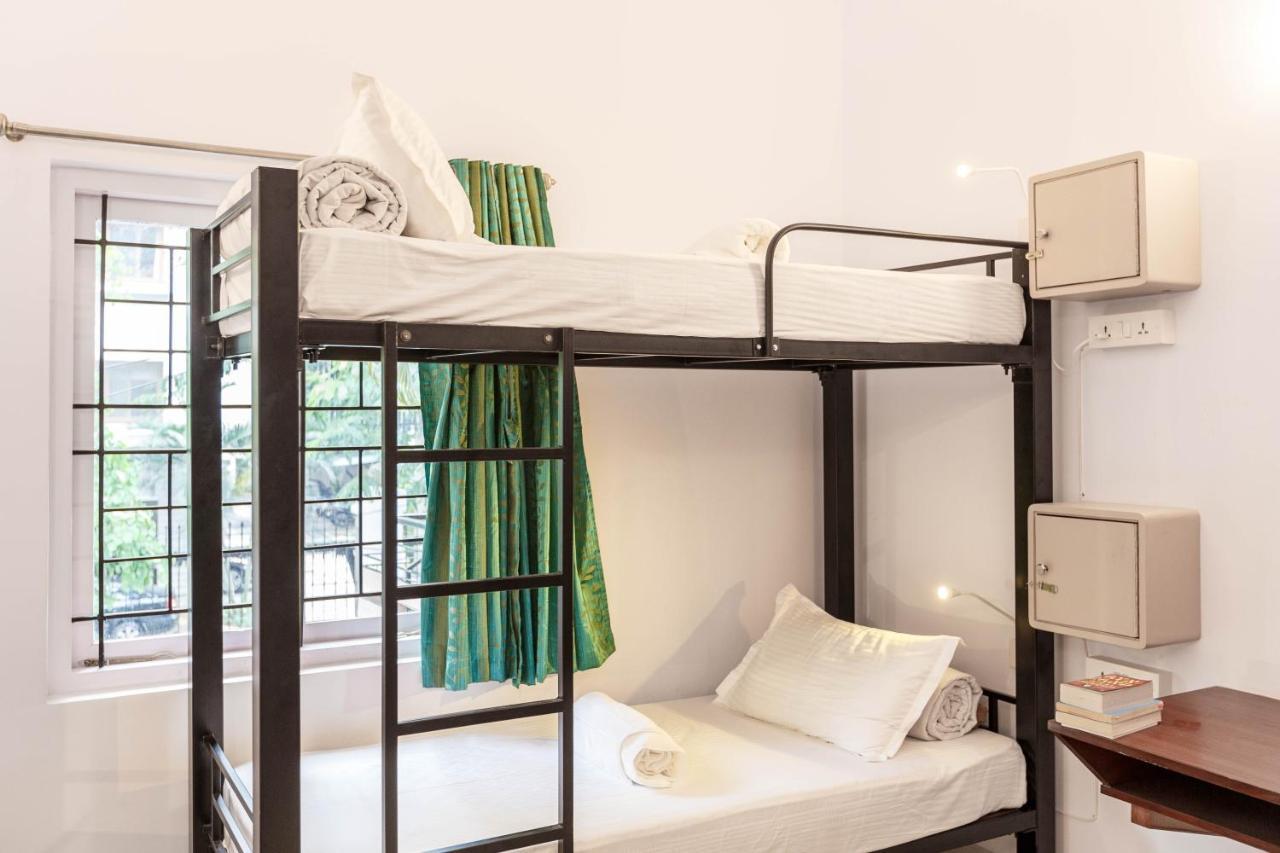 Locul Uptown - Near Bangalore Palace Grounds 외부 사진