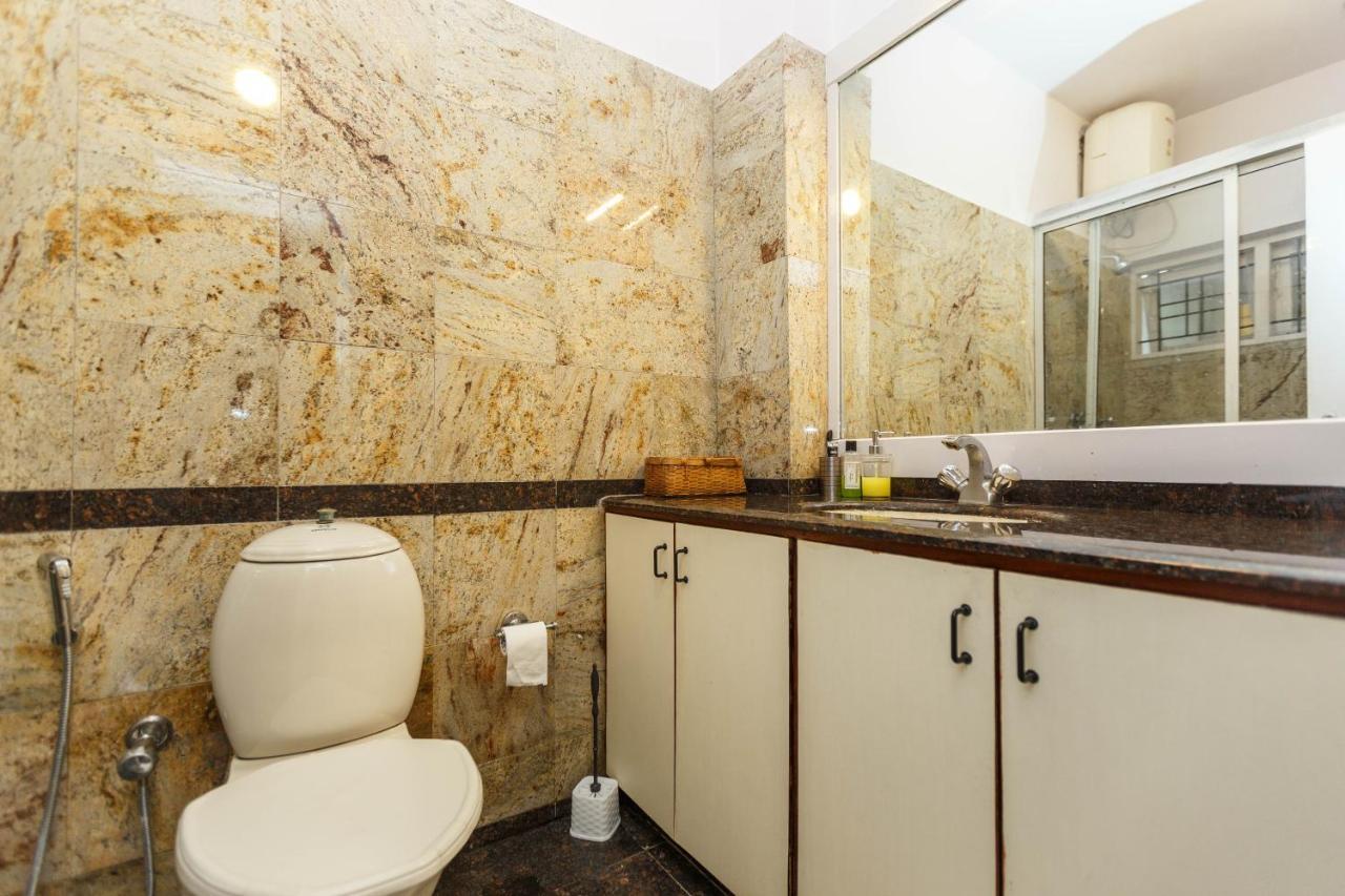 Locul Uptown - Near Bangalore Palace Grounds 외부 사진