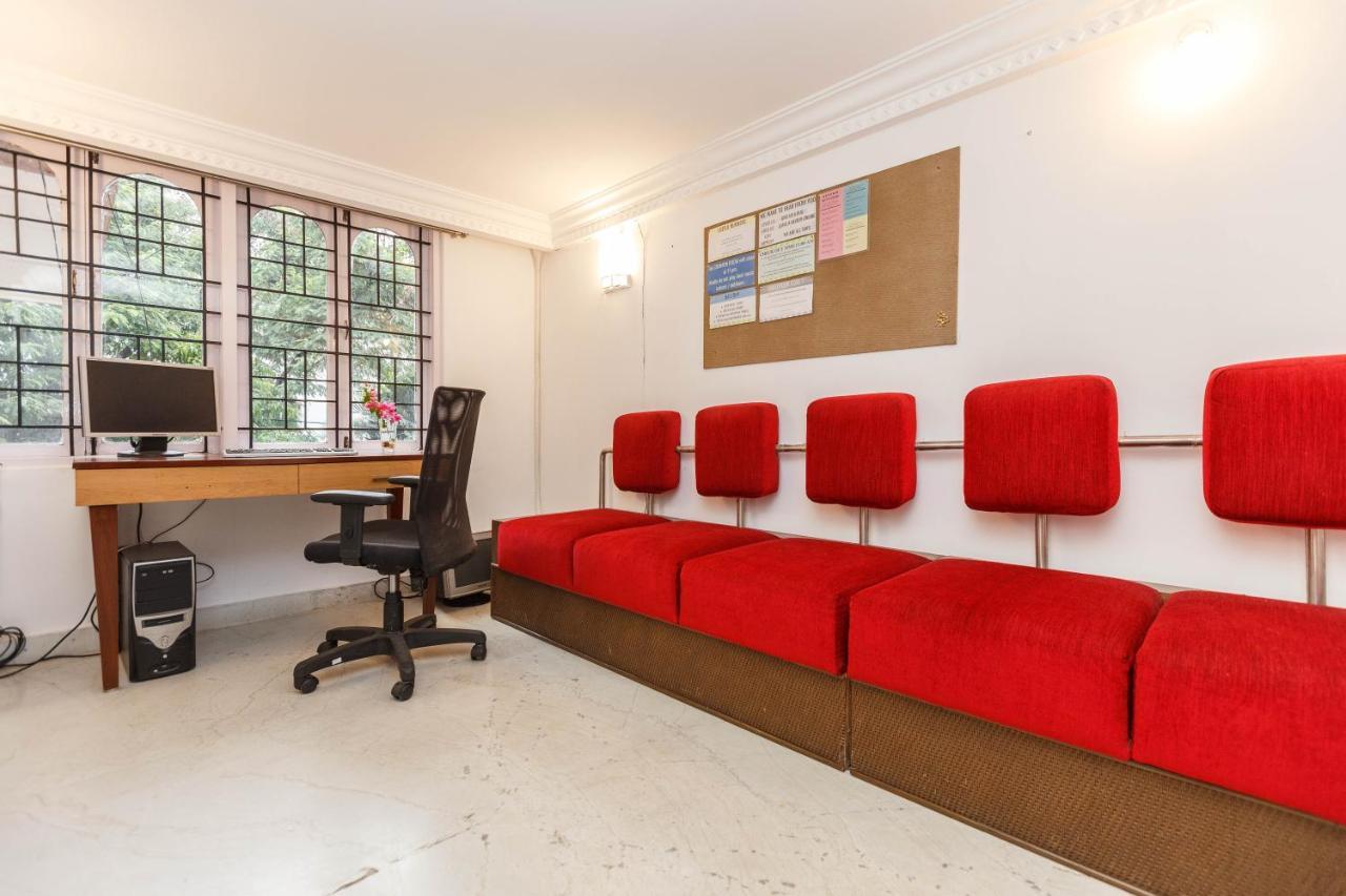 Locul Uptown - Near Bangalore Palace Grounds 외부 사진