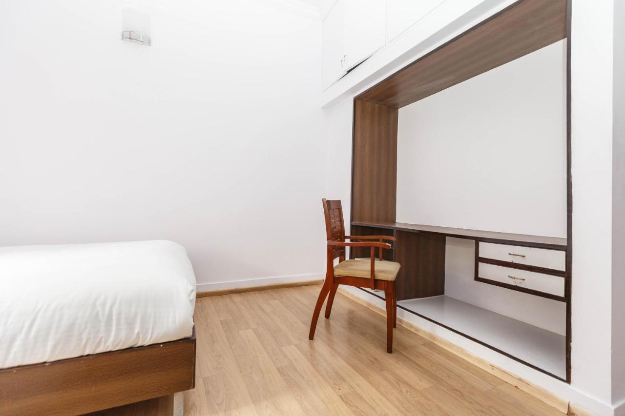 Locul Uptown - Near Bangalore Palace Grounds 외부 사진