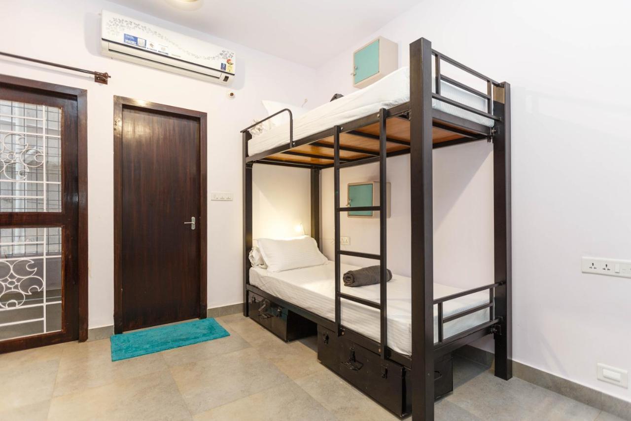 Locul Uptown - Near Bangalore Palace Grounds 외부 사진